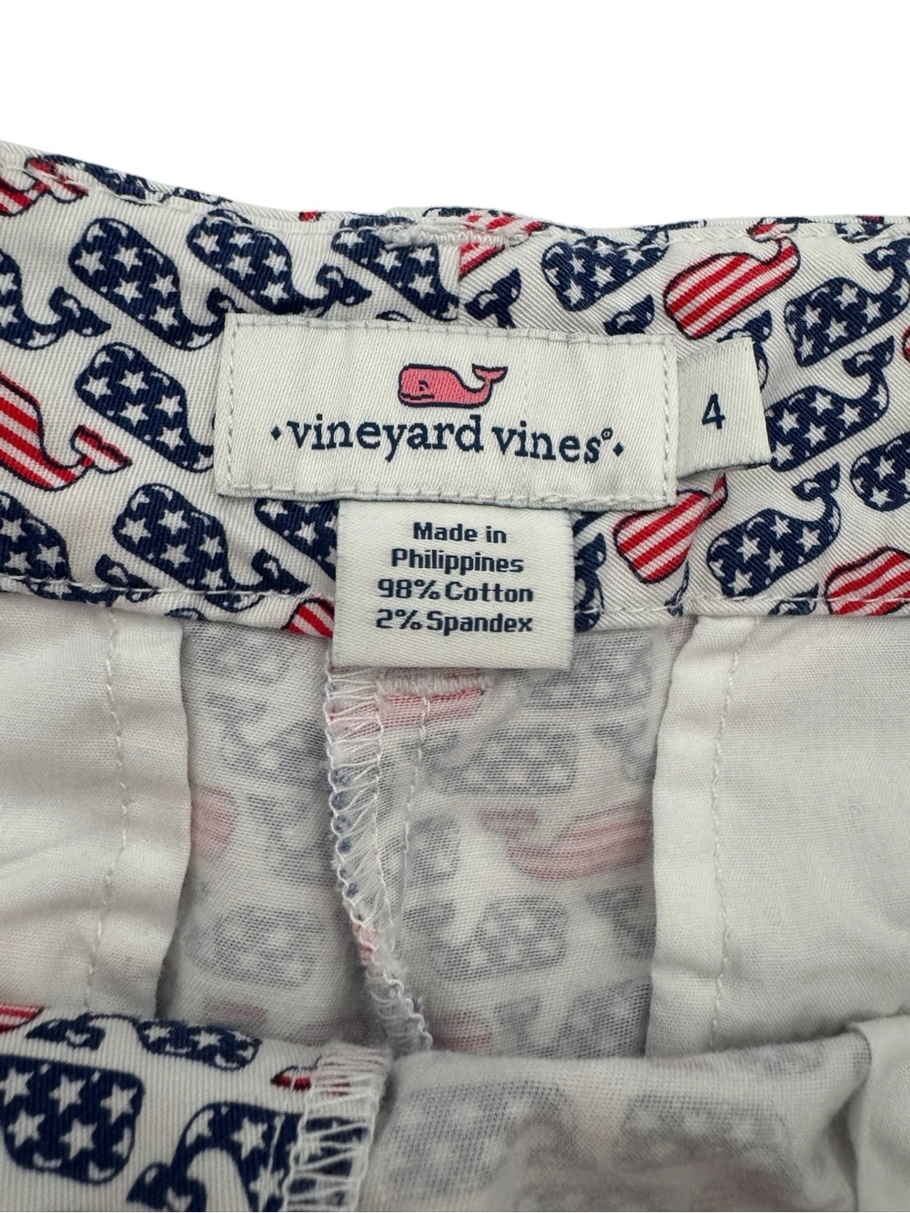 Vineyard Vines Stars and Stripes Whale Shorts 9" Rise 3" Inseam Pockets Size 4 - Picture 8 of 14